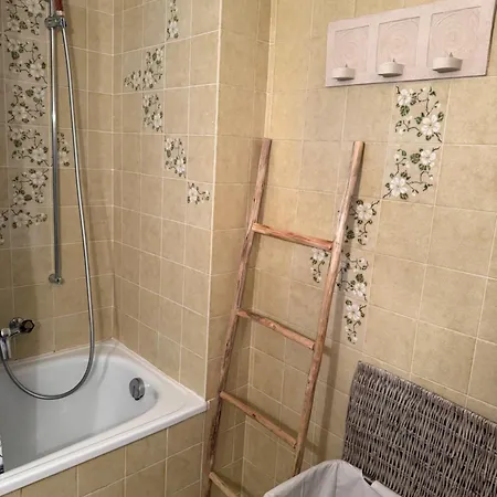 La Licorne - Cozy Alpine Hideaway In Diogne * 크란스몬타나