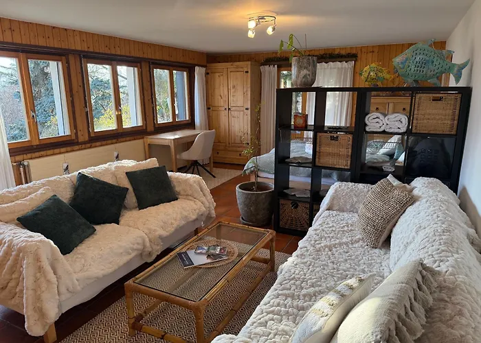 Apartment La Licorne - Cozy Alpine Hideaway In Diogne