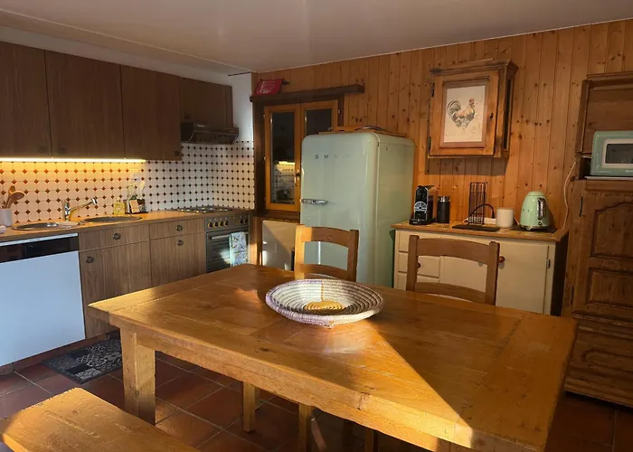 Apartment La Licorne - Cozy Alpine Hideaway In Diogne *